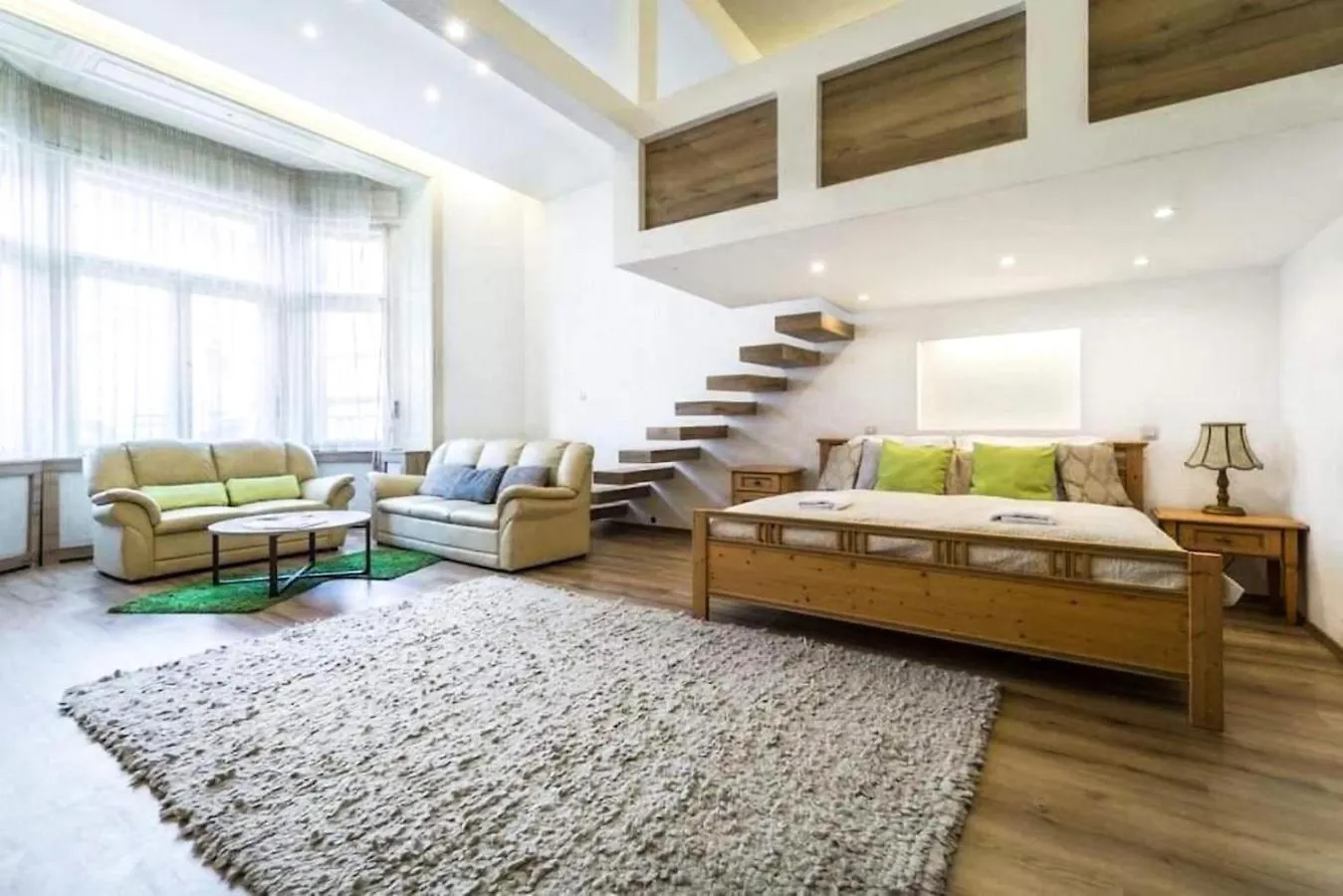 Spacious Apartment In The Central Budapest
